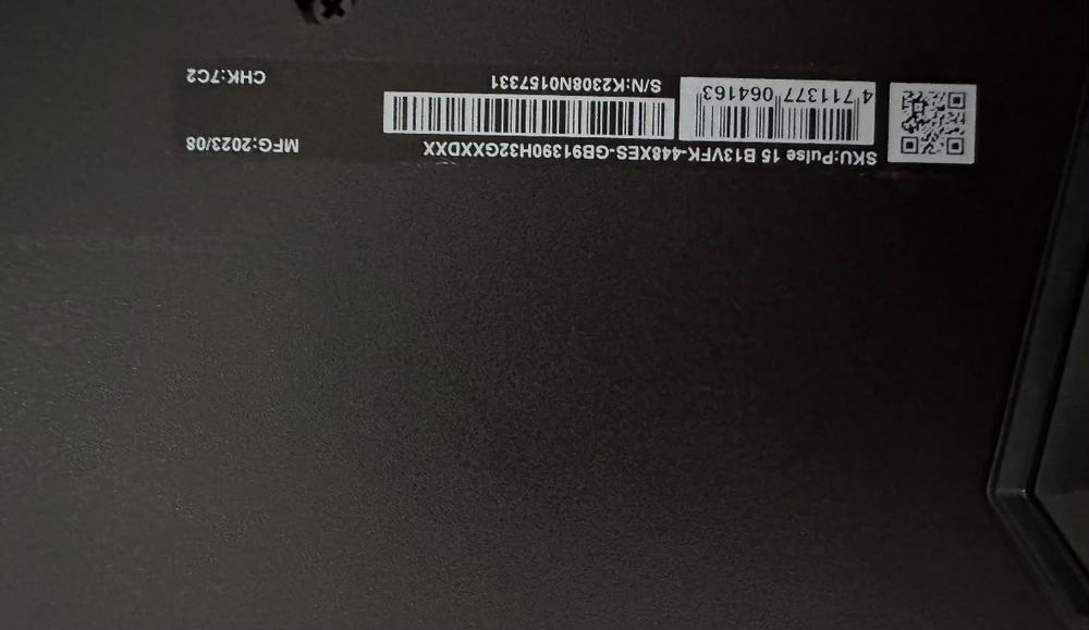 Portátil MSI pulse 15 B13VFK