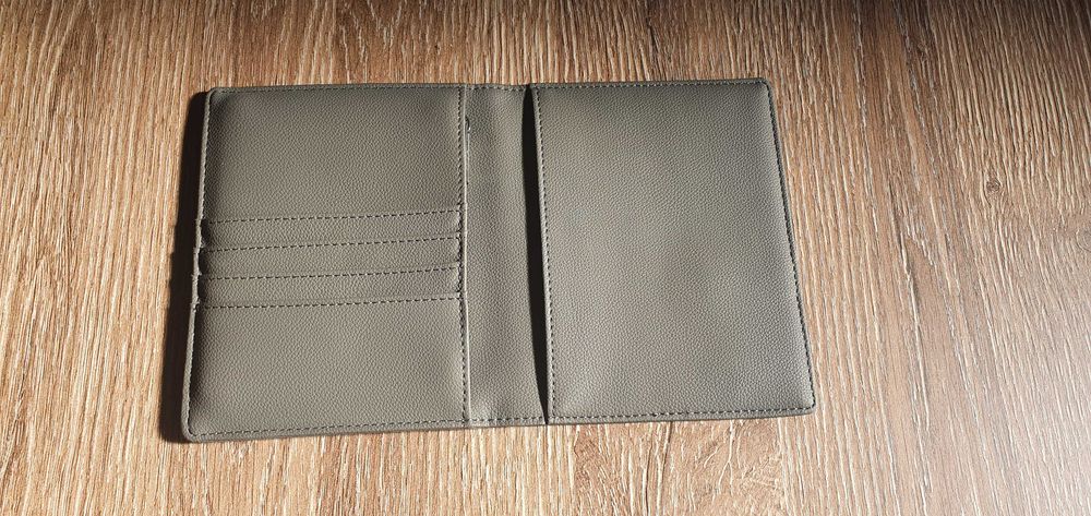 Carteira Hugo Boss em caixa - a estrear!