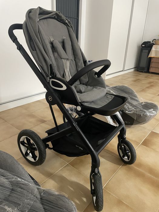 Carrinho bebe cybex