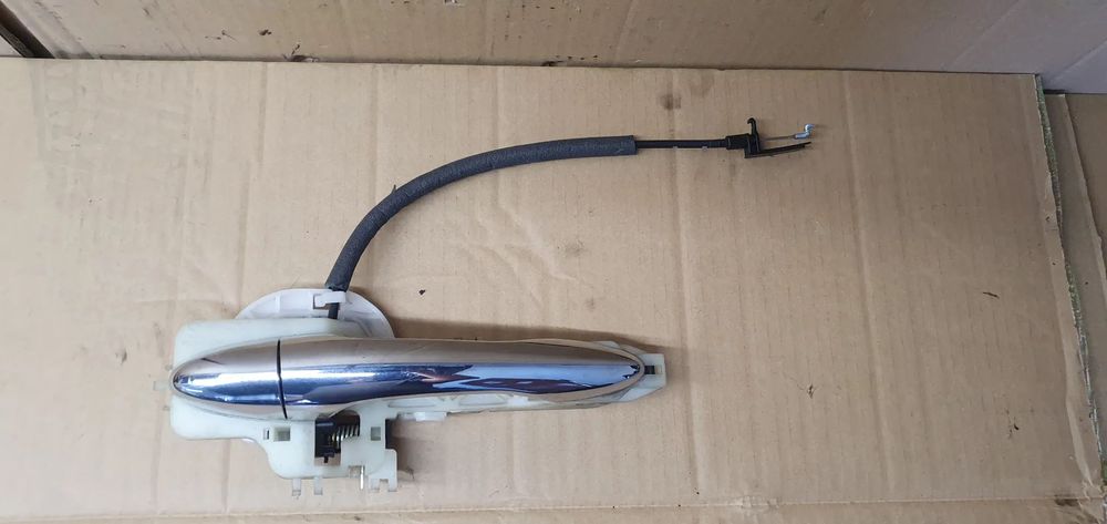 Klamka prawy tył tylna prawa Kia Sportage III 3