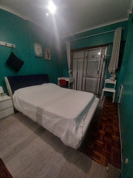 Alugo quarto no Cacém