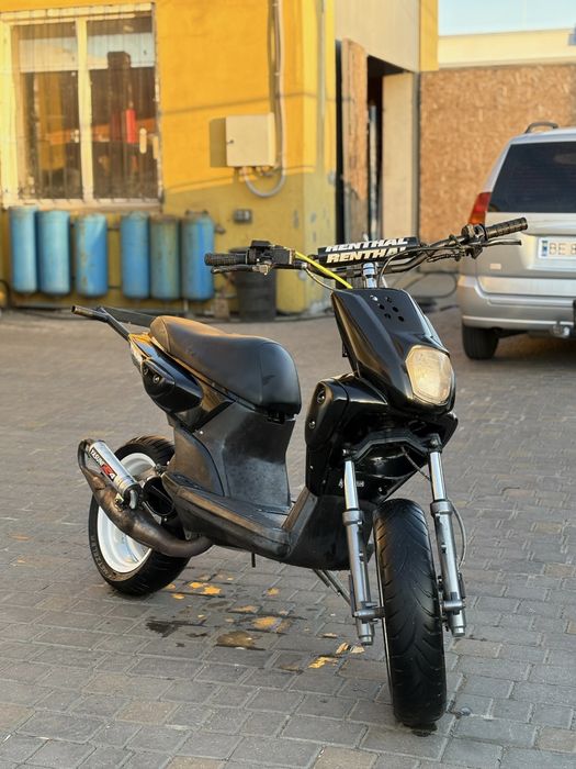 Yamaha Slider stunt