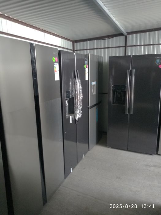 OUTLET Janki ul Wspólna 6 Lodówka Side-by-Side Midea MERS530FGD02