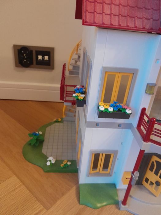 Dom Playmobil plus dodatkowe piętro