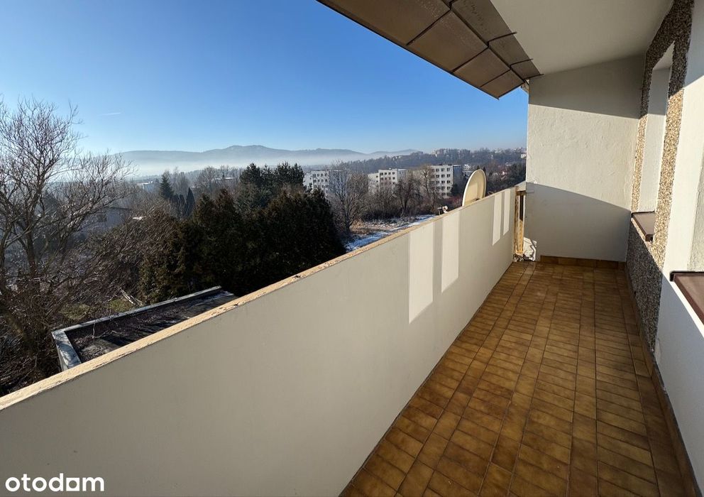 2 pokoje | po remoncie | balkon | widok na góry | winda