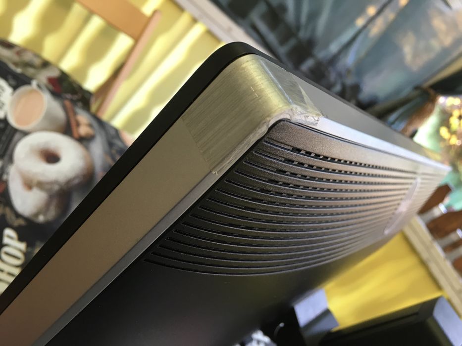 Монитор Dell 24"