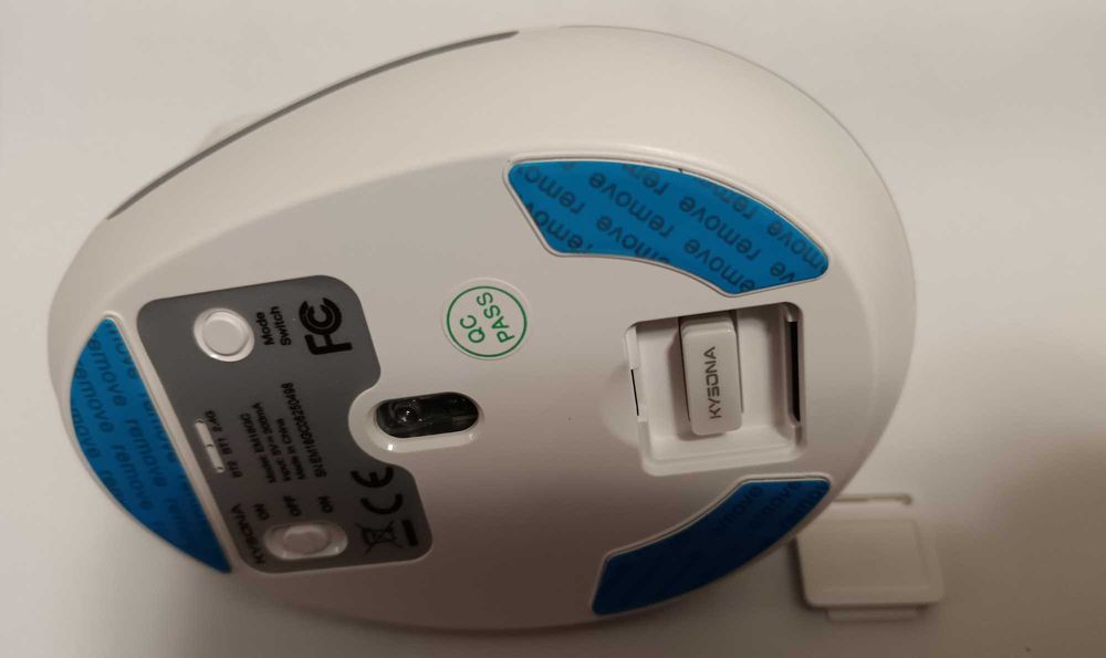 Нова вертикальна мишка Kysona EM18 White 2.4G/Bluetooth 4000 DPI 500mAh Type-C ![Ціна включає в себе комісію за OLX Доставку]