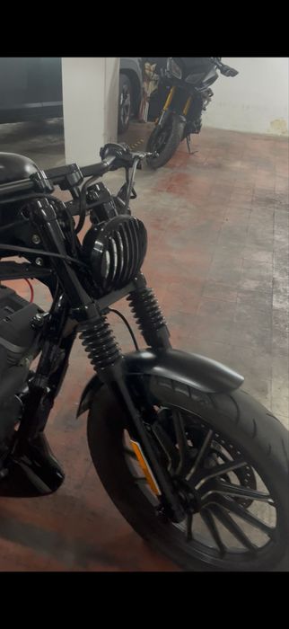 Harley davidson iron 883