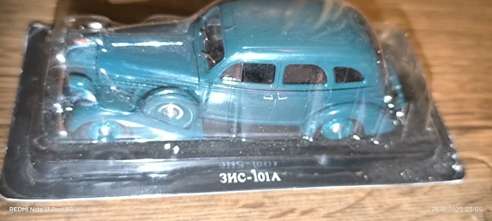 Машинки новые разные модели