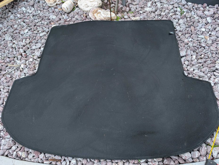 НАСТИЛ коврик багажника ПОЛ 85710-S1000 HYUNDAI SANTA FE 19- рр