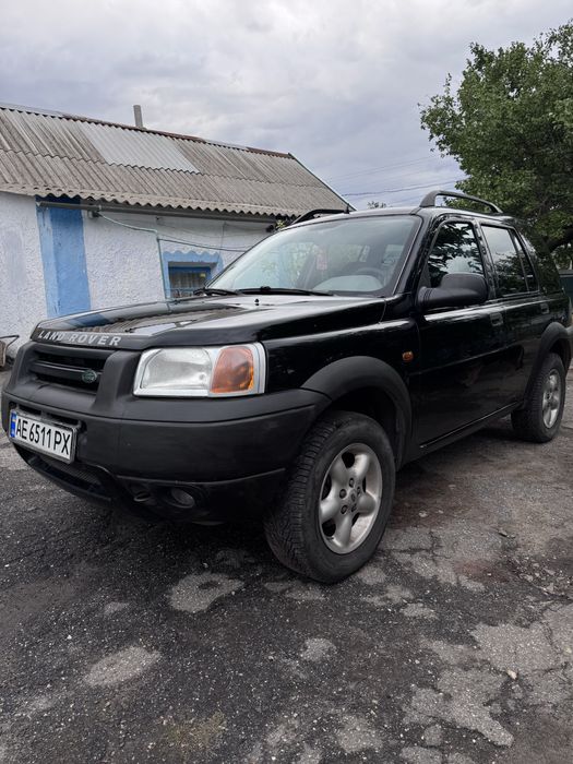 Автомобіль Land rover Freelender 1