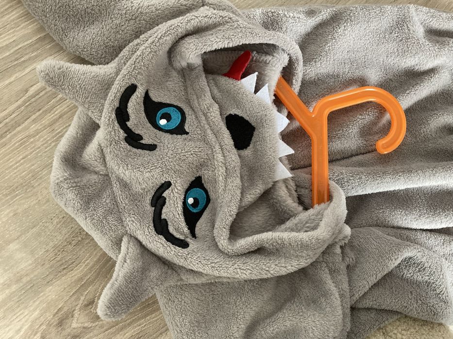 Macacao crianca  lobo 8 anos