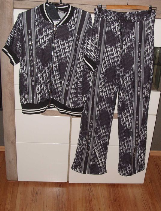 zwiewny letni dres TATU_ cyrkonie _napisy r. L