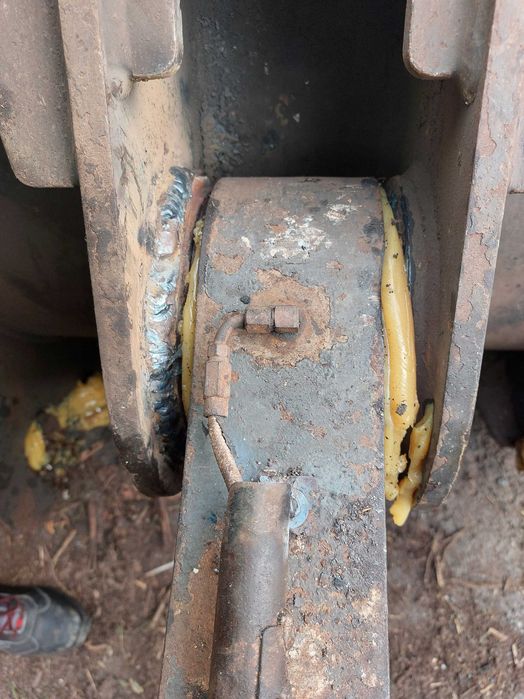 Reparações Soldadura e Serralharia. Pesada e ligeira.