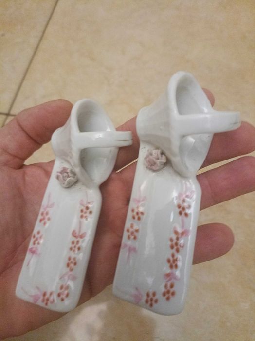 Porcelanowe koszyki na wizytówki
