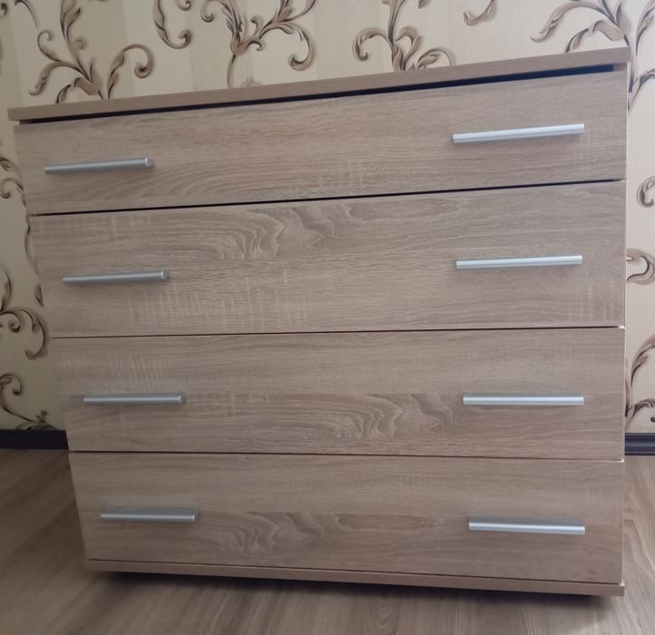 Комод на 4шухляди