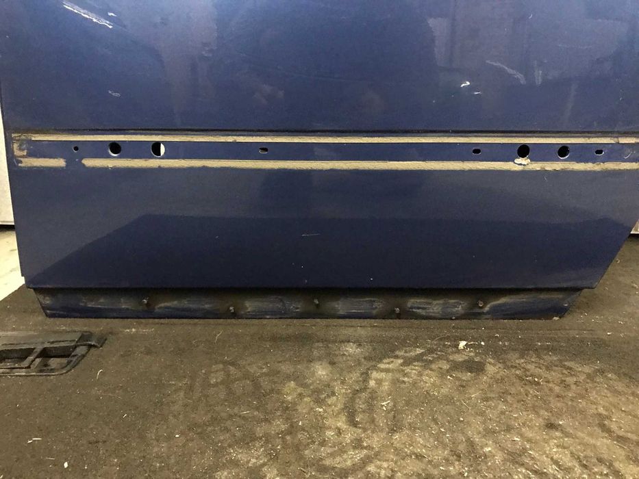 Audi A4 B7 Sedan Drzwi LEWE tył LZ5C