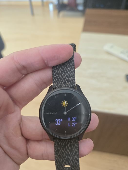 Garmin vívomove Style 42mm – Smartwatch híbrido – Garantia até 2028