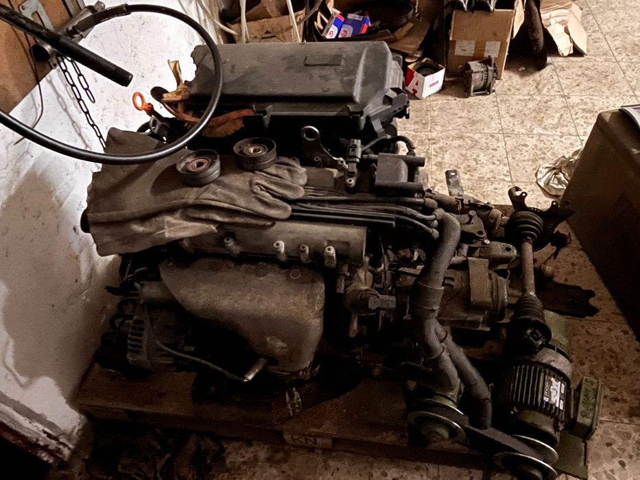Silnik Vw 1.4 16v ze skrzynia biegów