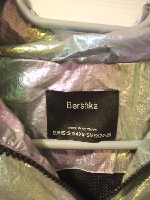 Krótka kurtka Bershka