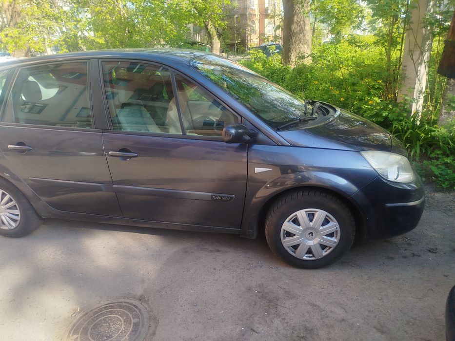 Продам автомобіль.