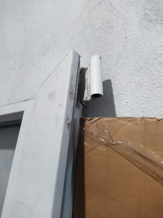 Продам дверь балконную,и стеклопакет