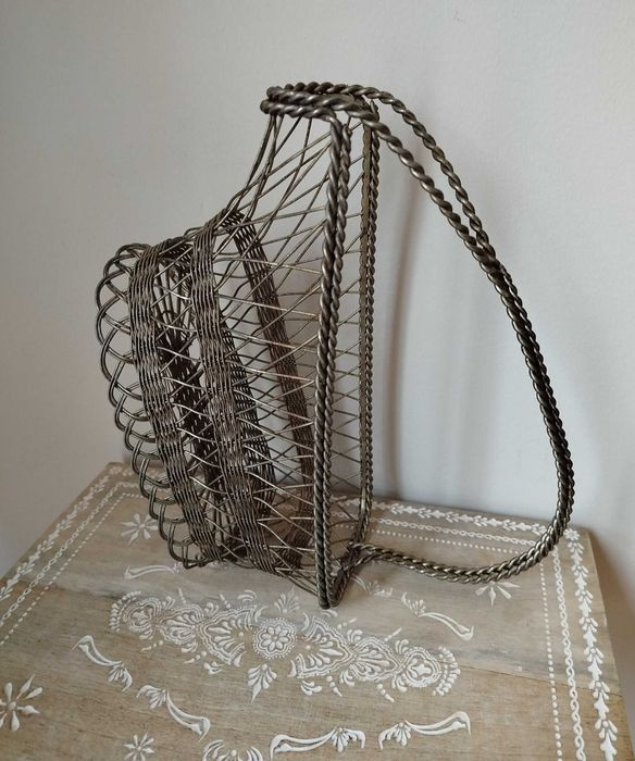 Antigo e elegante Suporte para Garrafa
