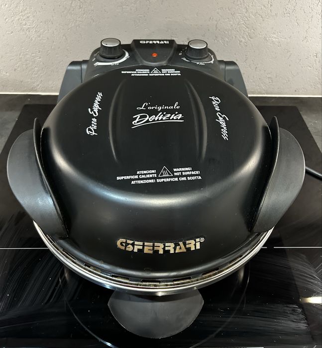 Piec do pizzy G3 Ferrari czarny