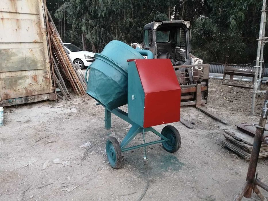 Betoneira 250 Litros - Motor Monofásico