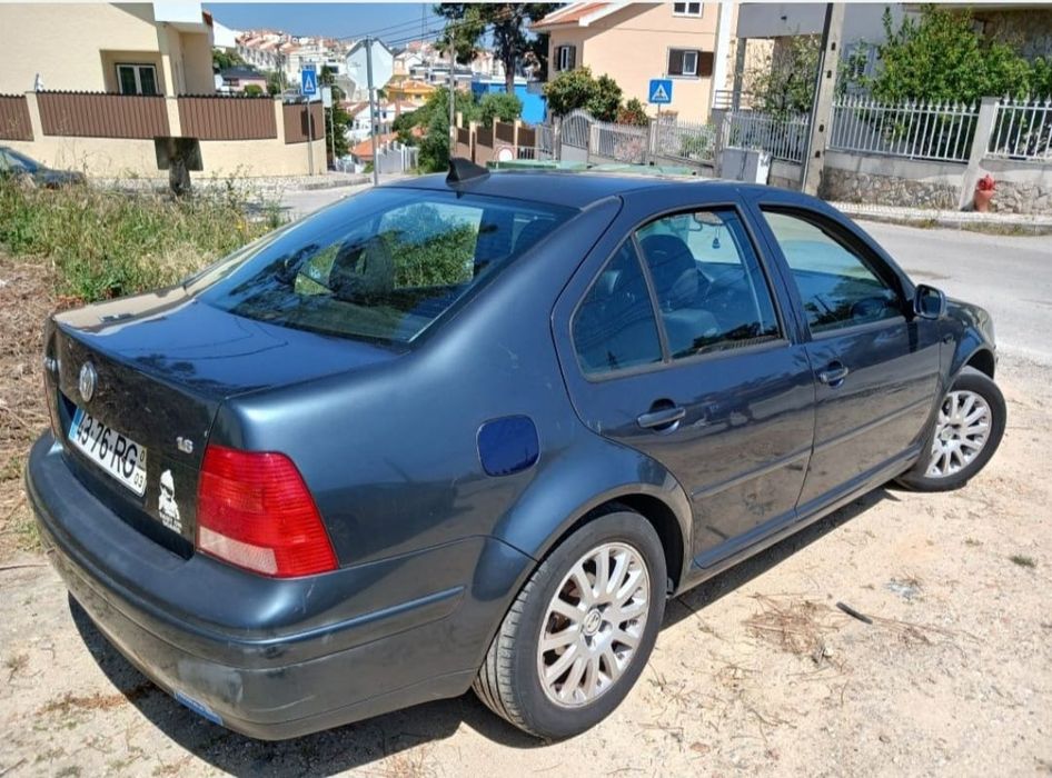 VW bora 1.6  a gpl