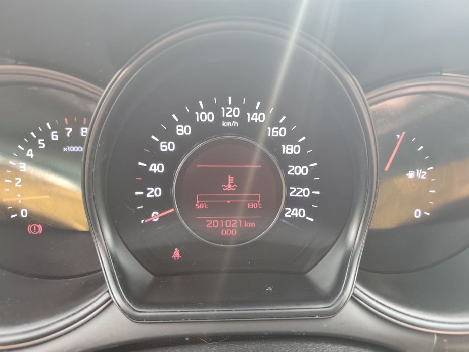 Sprzedam Kia Cee'd Kombii Benzyna 1.6GDI