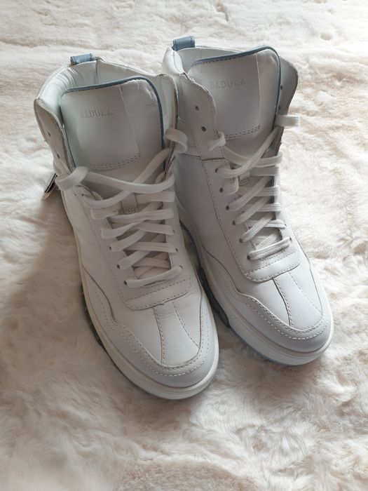 Buty Badura białe skóra 38
