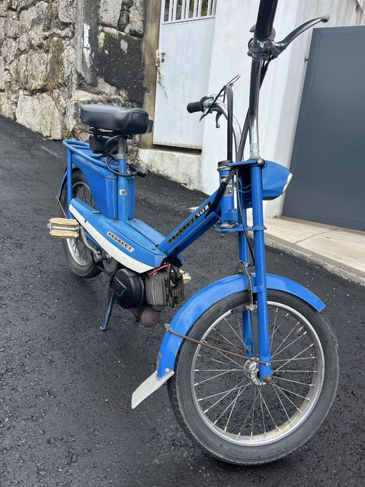 Mobilete Peugeot 102