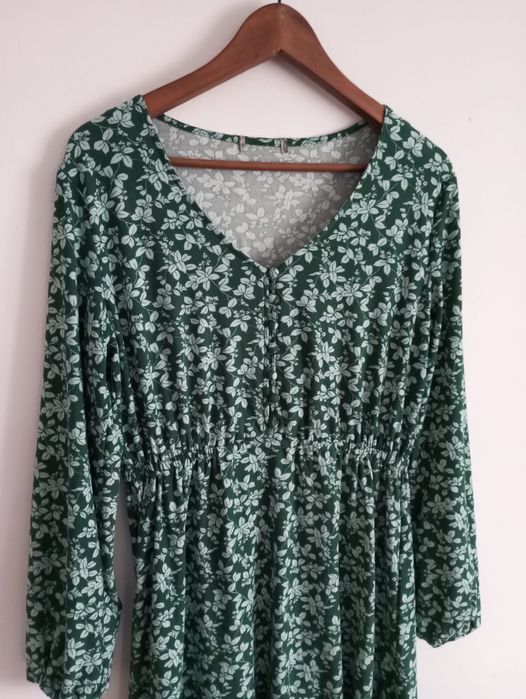 T-shirt Malha Floral Tamanho M