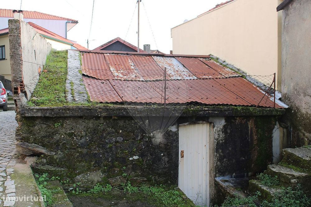 Moradia T0 para venda