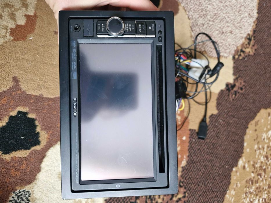 Магнитола Kenwood 7 дюймів