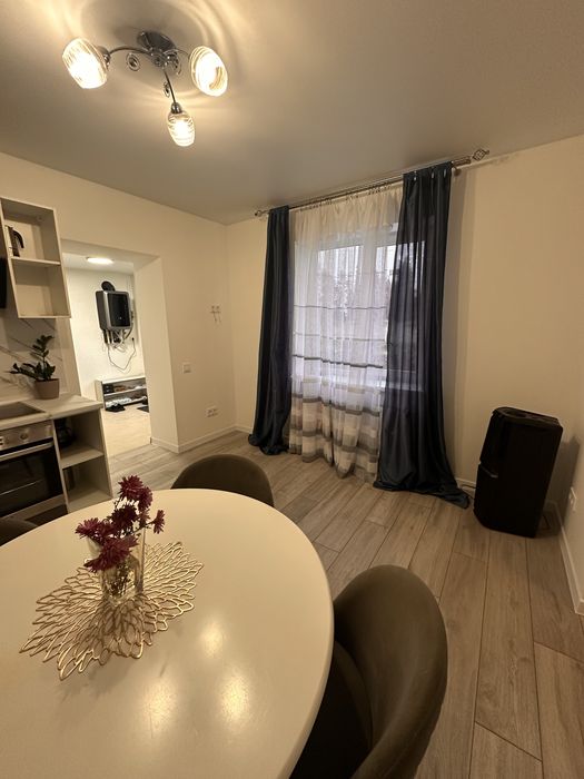 Без комісії!!!Частина будинку з новим ремонтом 35 м² на вул. Львівська