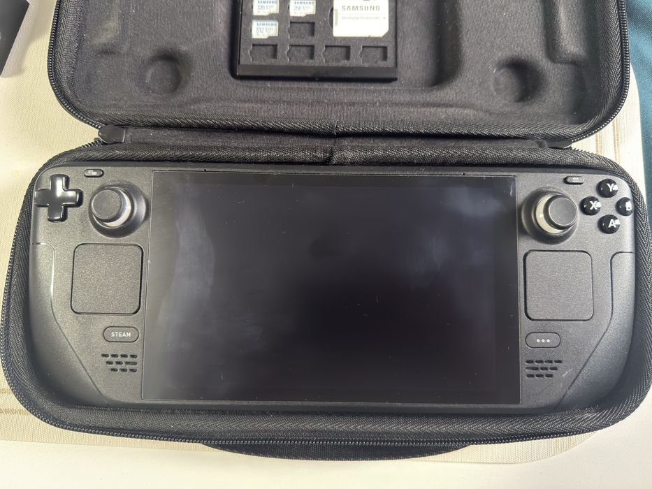 【パルパル】Steam Deck LCD 512GB パルパル】Steam Deck LCD 512GB Valve Steam Deck 512GB