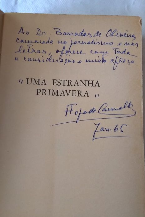 Uma Estranha Primavera