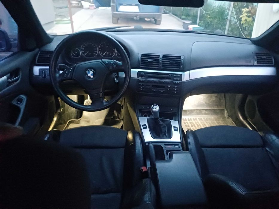 BMW E46 Black Touring