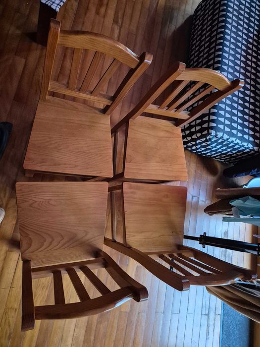 Conjunto Madeira Mesa Extensivel + 4 Cadeiras