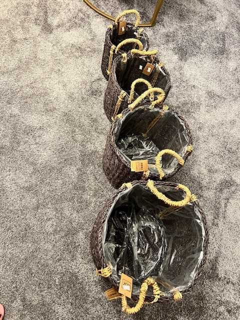 Fantastyczny zestaw koszy na doniczki z trawy morskiej 4szt Nowe