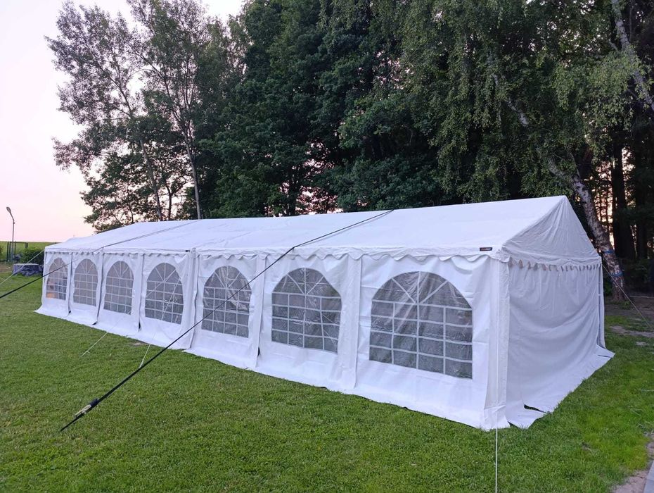 Wynajem namiotów plenerowych, stołów, krzeseł, zastawy