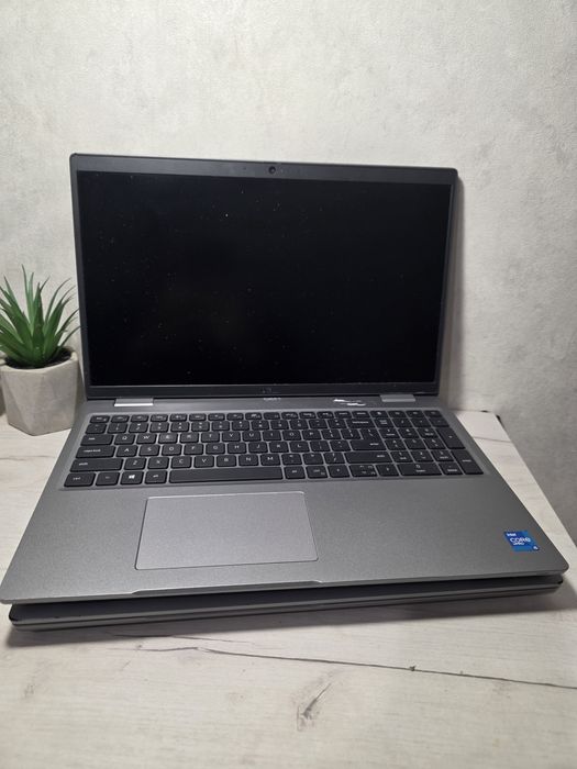 DELL latitude 5520 розбір , на Запчастини