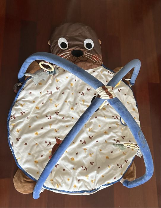 Tapete atividades bebé