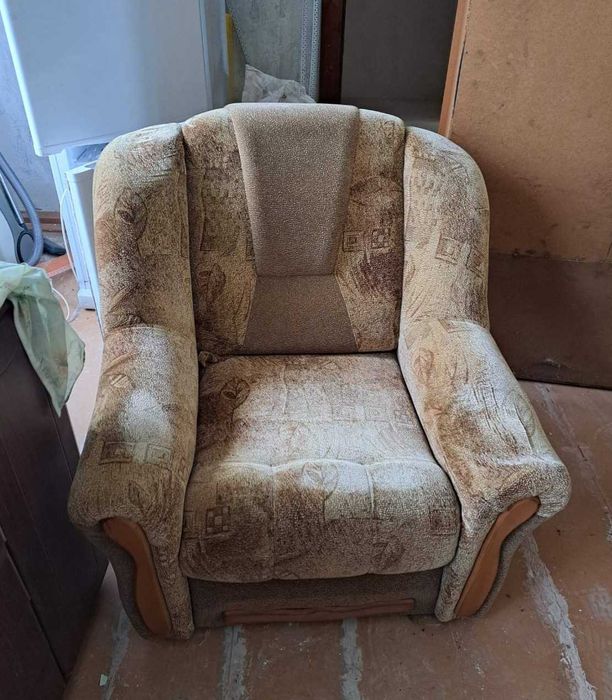 Диван та крісла комплект