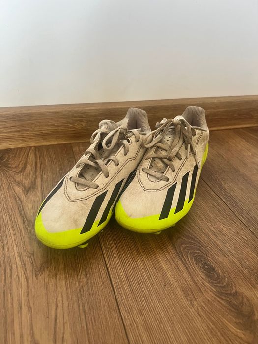 Buty sportowe korki addidas