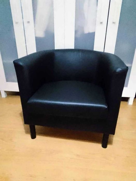 Poltrona, Idhult preto, como nova IKEA