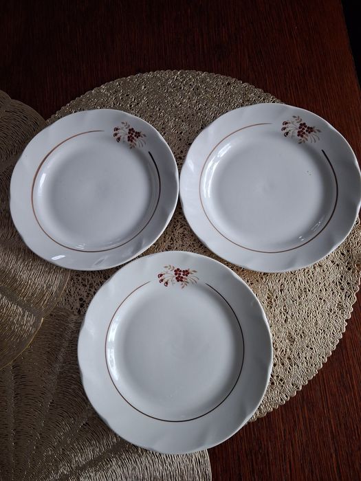 Talerzyki deserowe porcelana rosyjska Ryga wintage