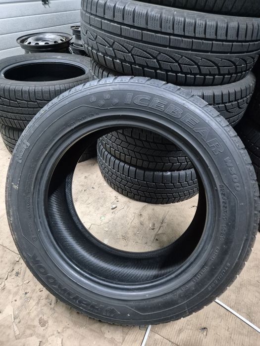 Шини 235/55/17, Hankook,  (465)